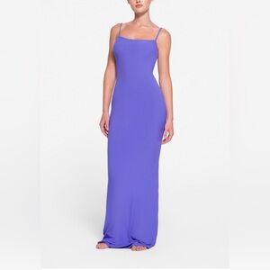 SOFT LOUNGE LONG SLIP DRESS | TANZANITE